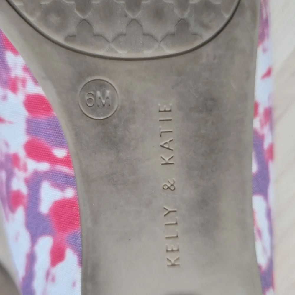 Kelly And Katie Decotis Ballet Floral Flats Size 6